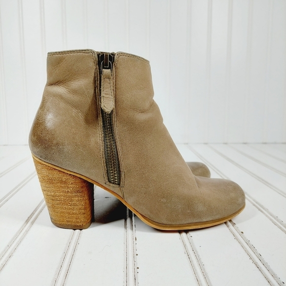 Trolley Brown Tan Leather Side Zippers Block Heel Ankle Boots H933 - Picture 5 of 12